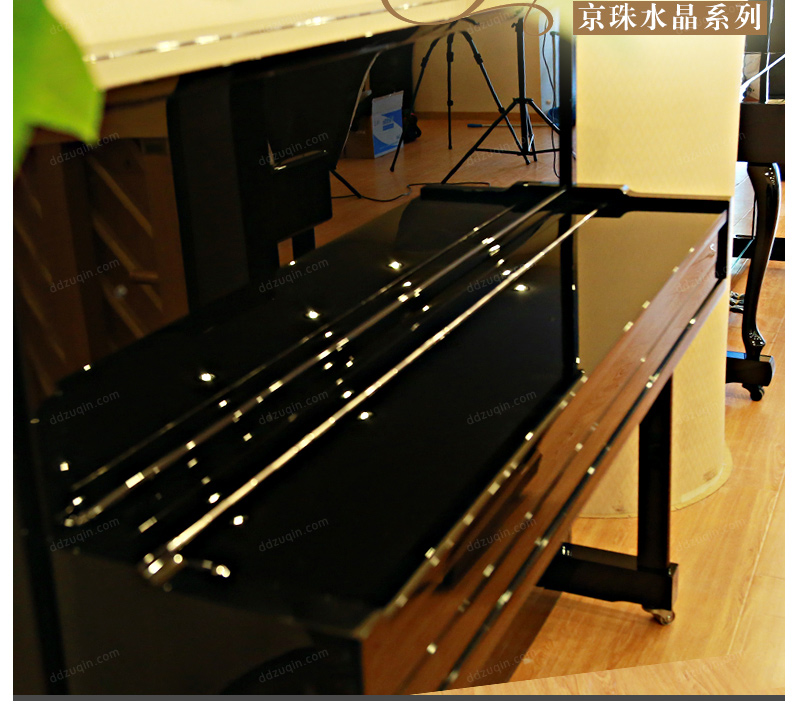 京珠钢琴BUP123H产品细节